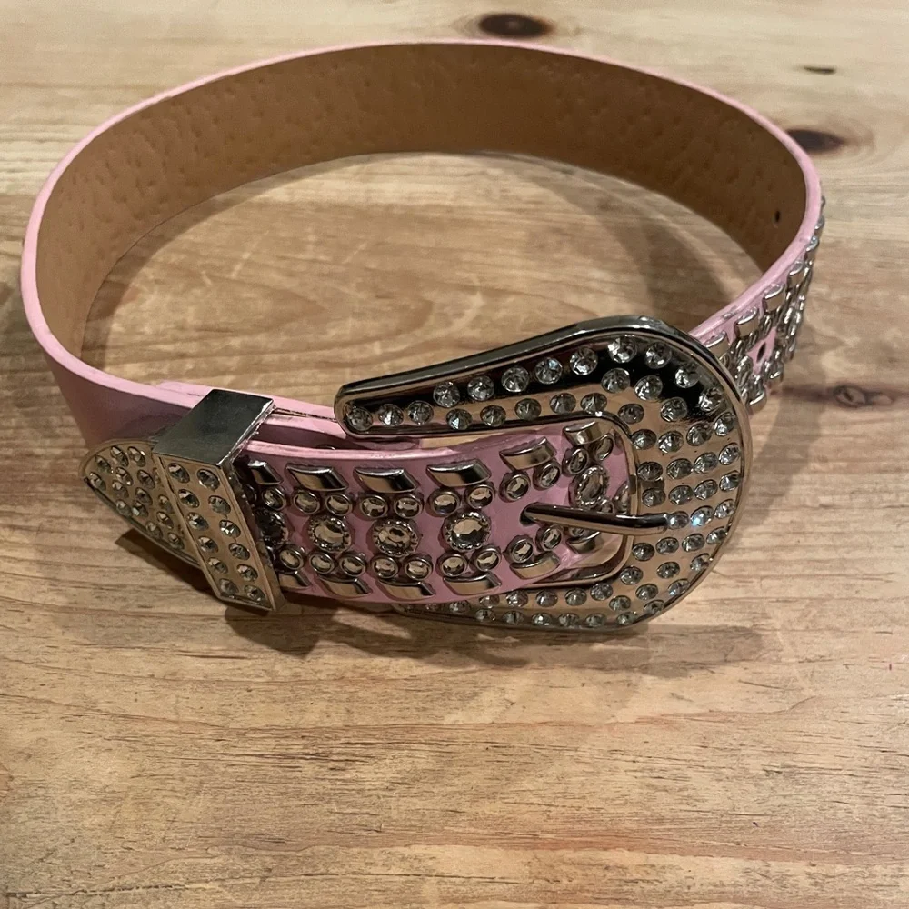 Like New Women’s Pink Silver Studded Rhinestone Belt Barbiecore Western Boho